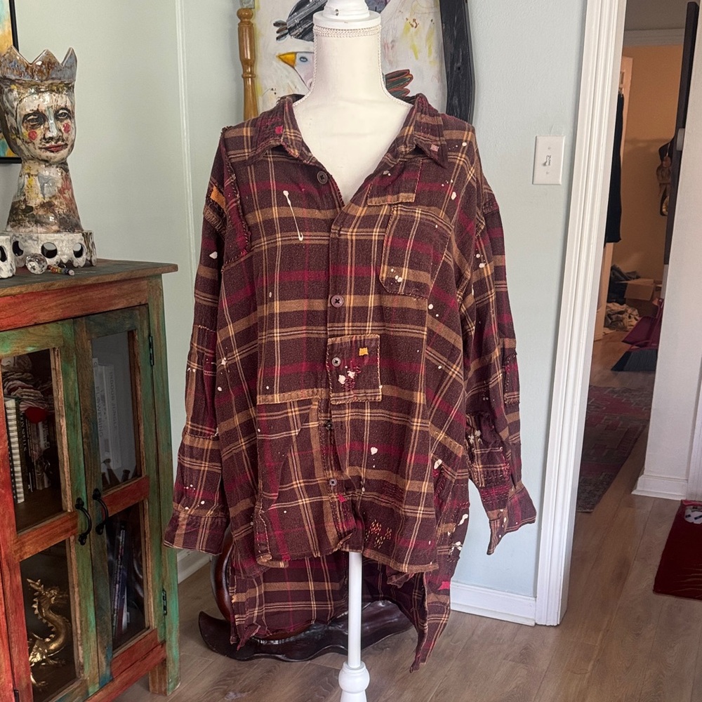Magnolia Pearl High low Flannel button up